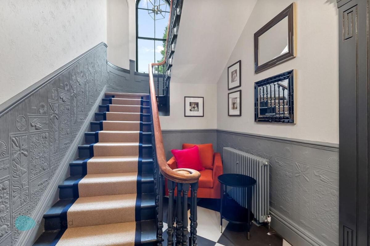 Huge Spacious 8 Bed Luxury Plymouth