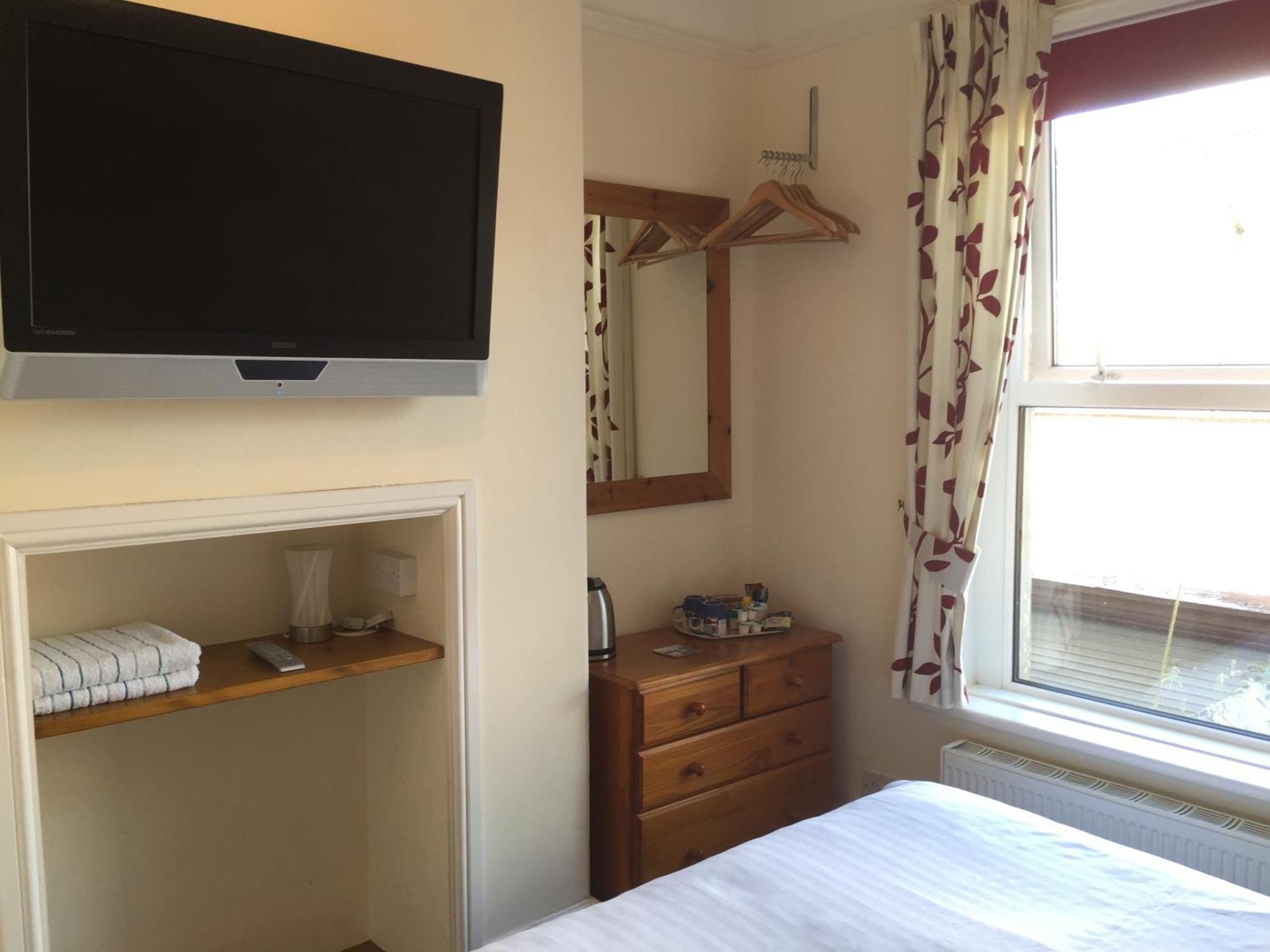Barbican Reach Guest house