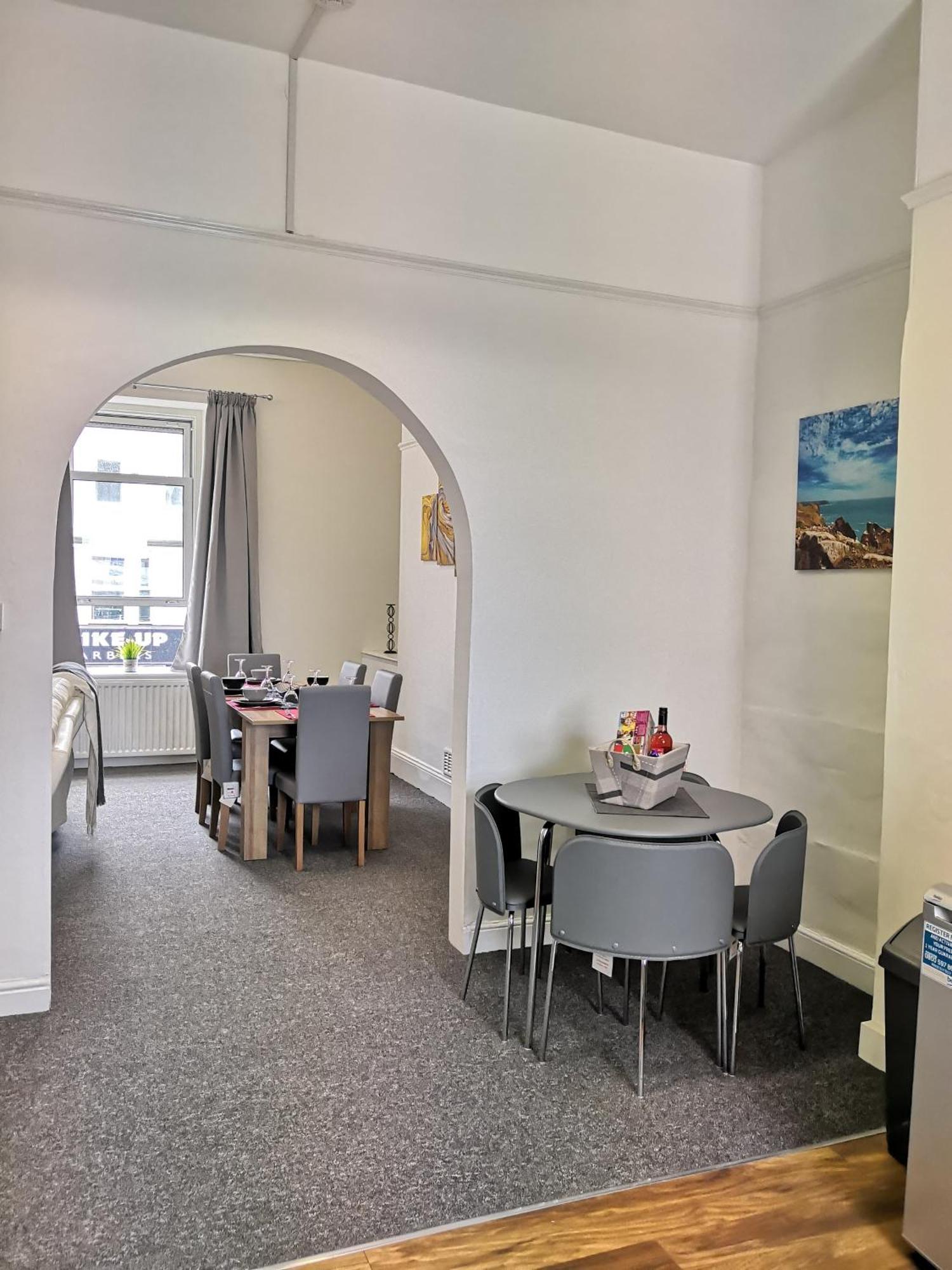 Mutley Plain Entire Place 3 Bedrooms *