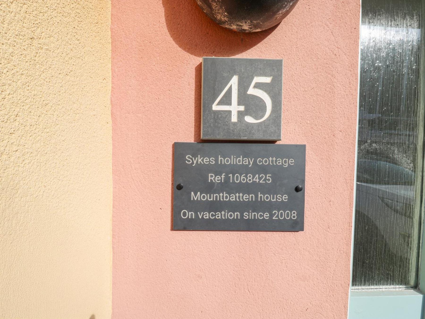 Holiday home Mountbatten House