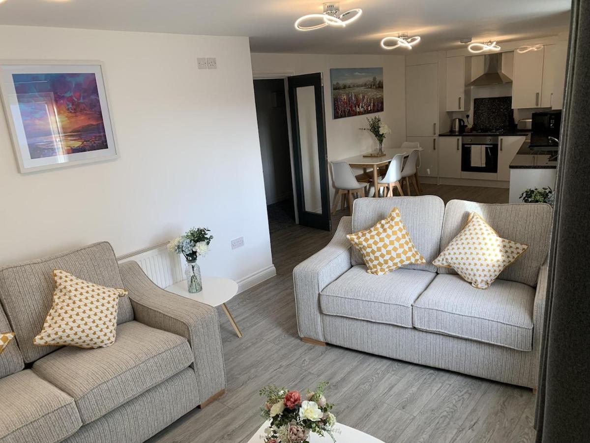 Harmony Court Luxury 2 Bed * Plymouth