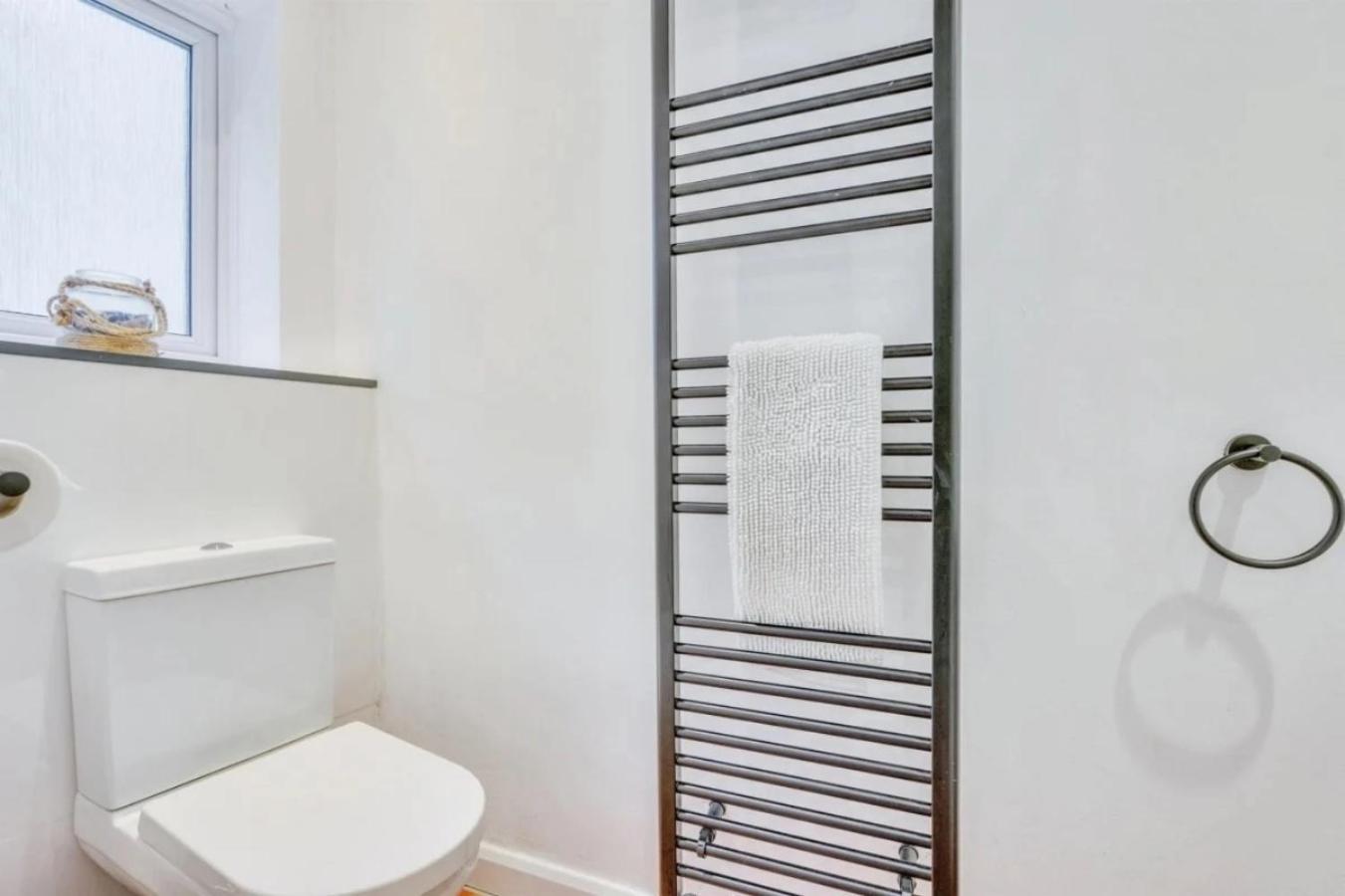 Centre 2 Bedroom - Free Parking - Wifi - Smart Tv Apartamento *
