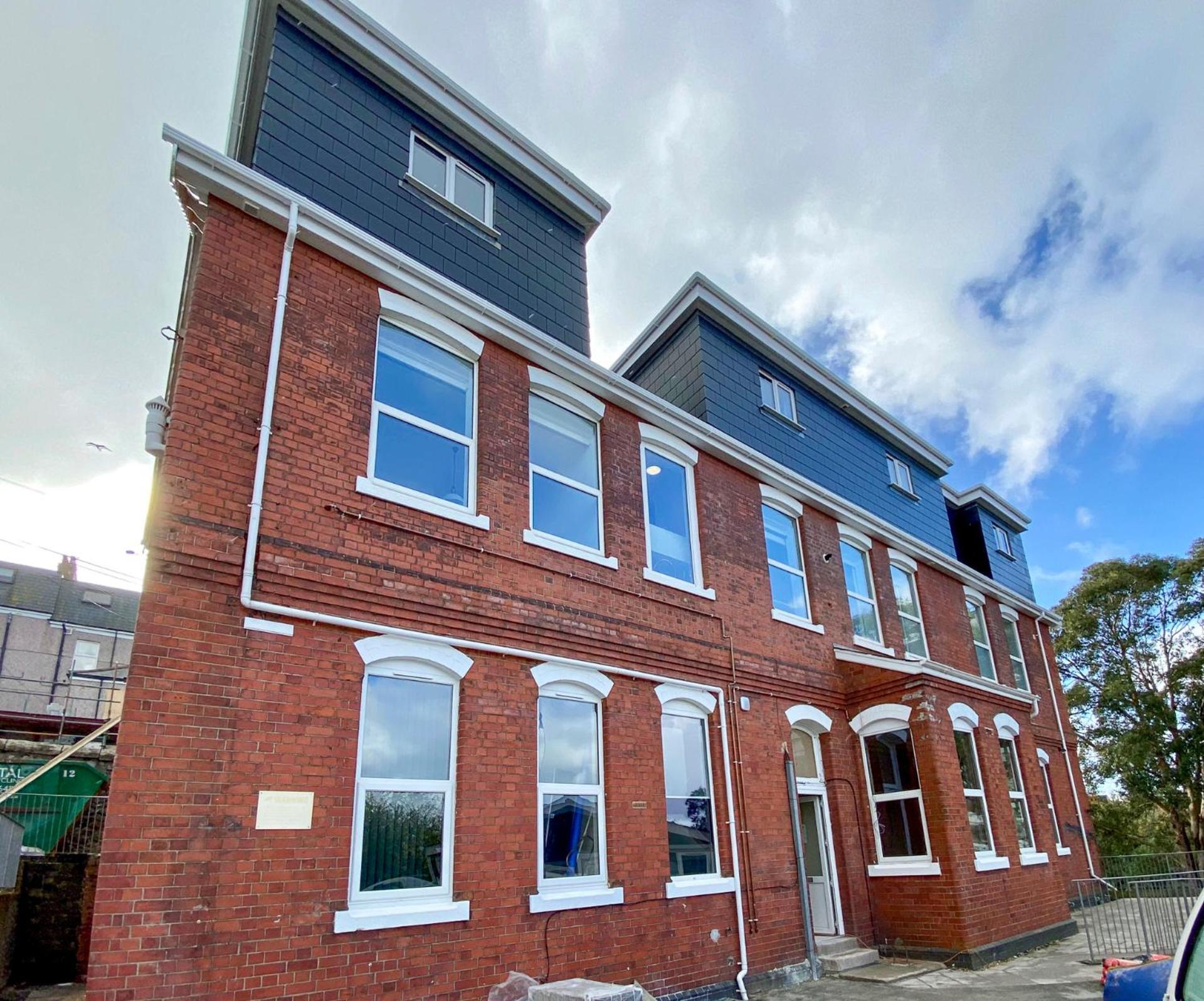 6 Bed - Kings Cross By Pureserviced * Plymouth