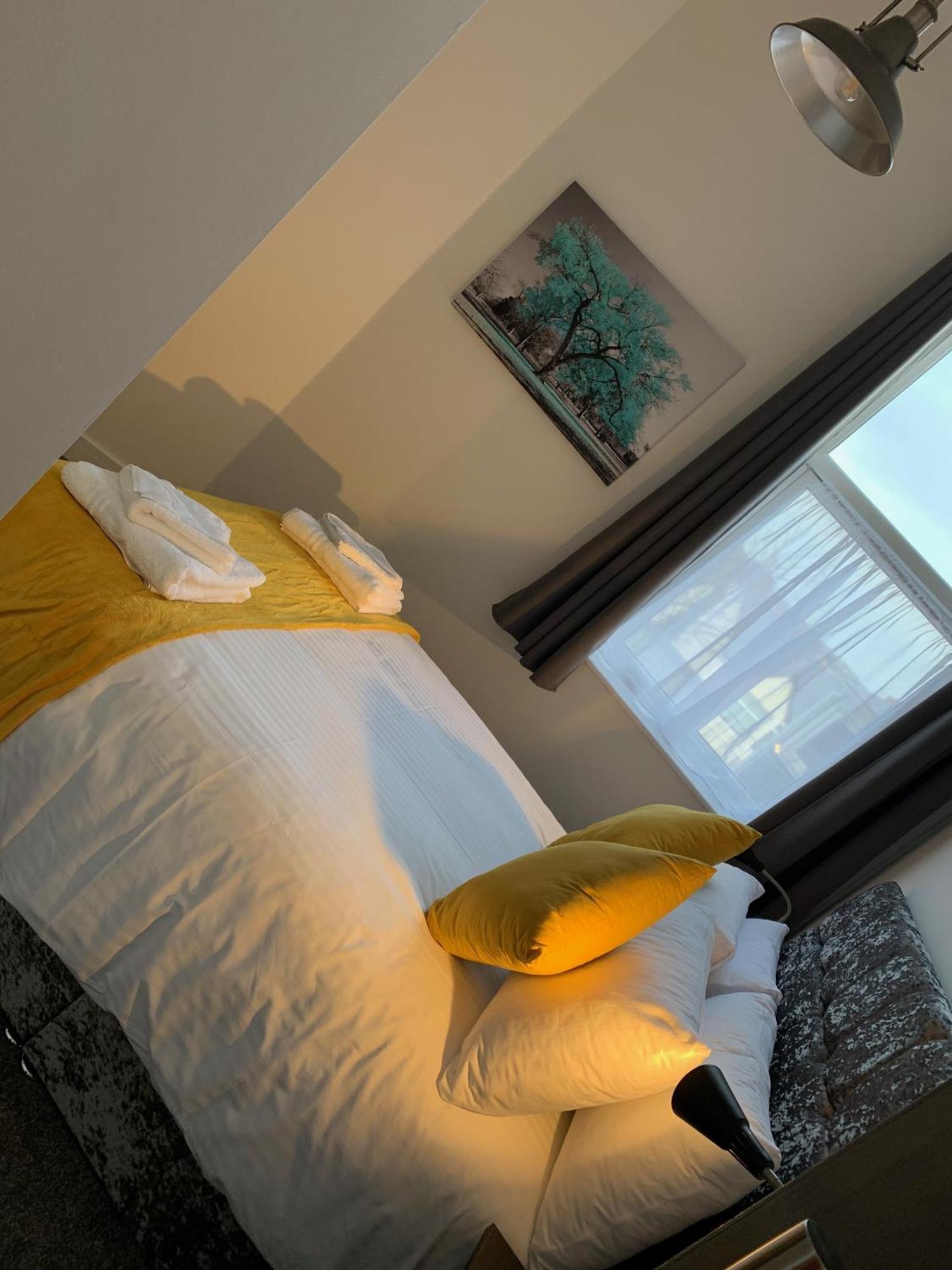 6 Bed - Kings Cross By Pureserviced Plymouth