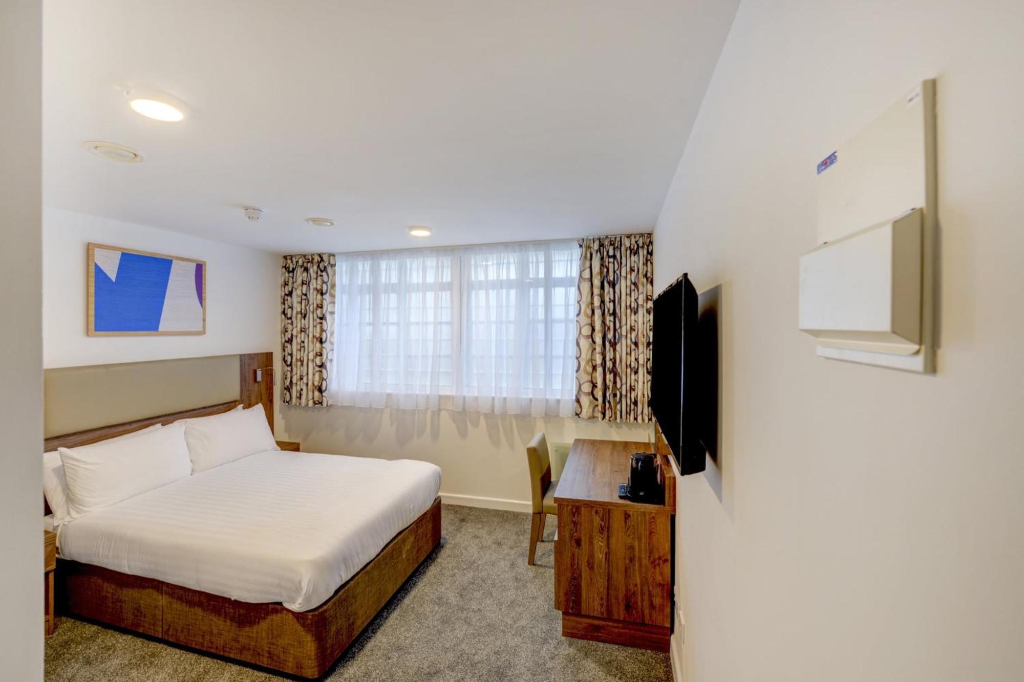 Oyo Hotel 3*
