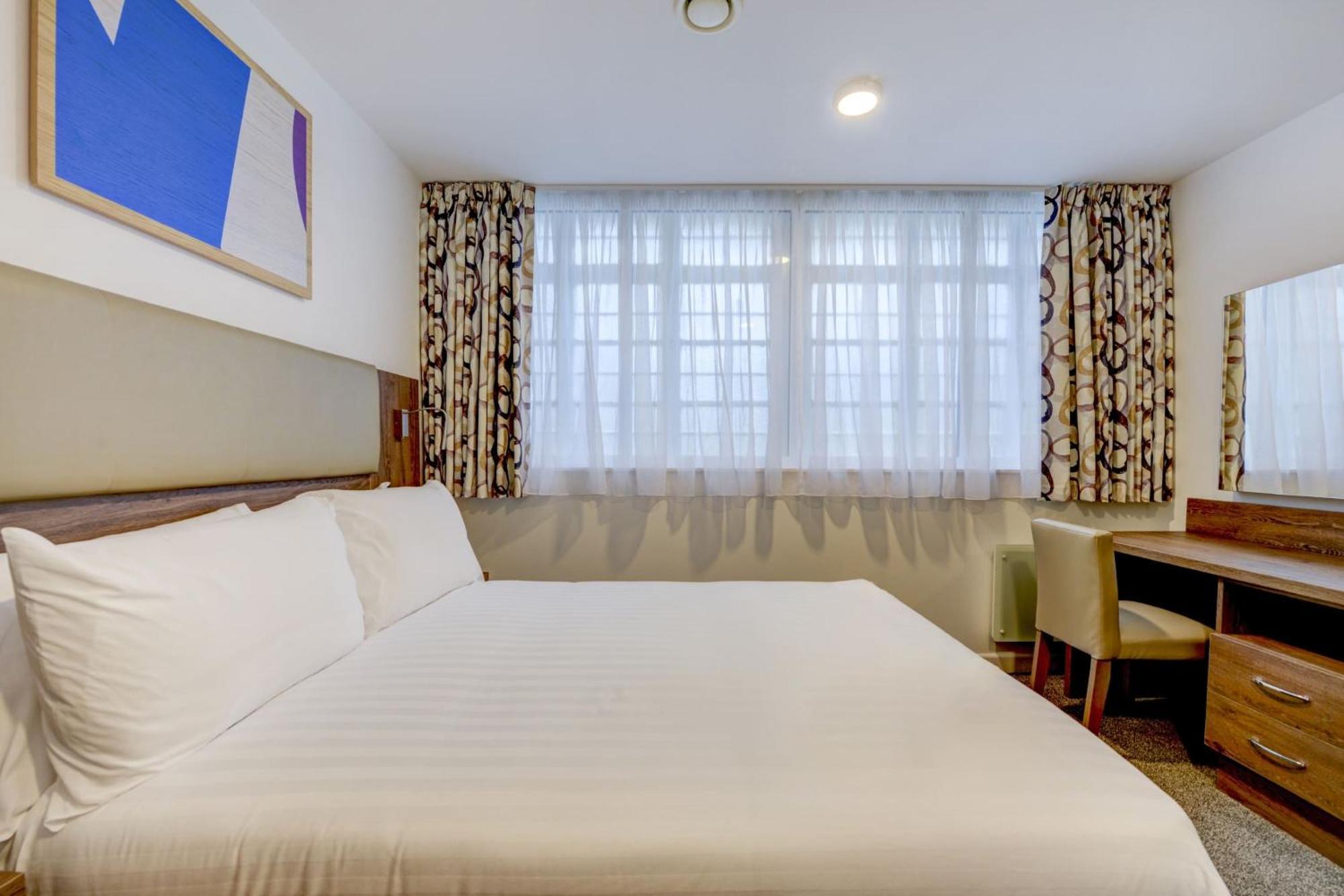 Hotel Oyo Plymouth