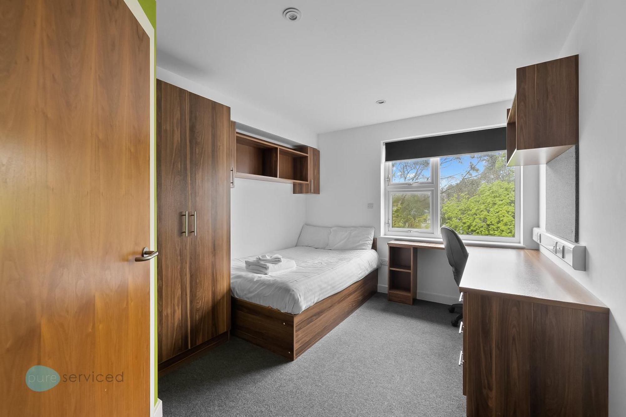 Derriford By Pureserviced Apartment *