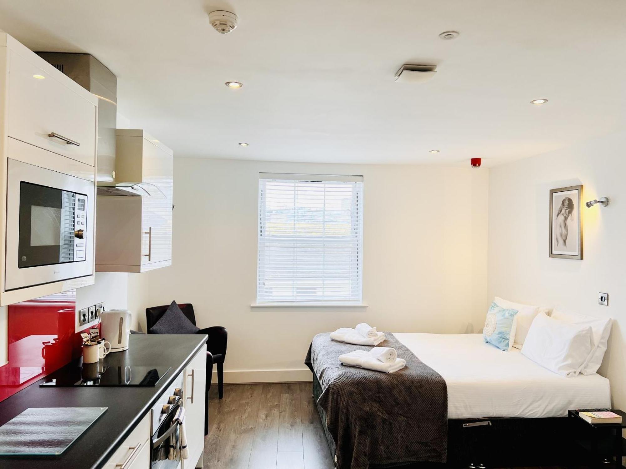 Fox House Studios, Aparthotel *