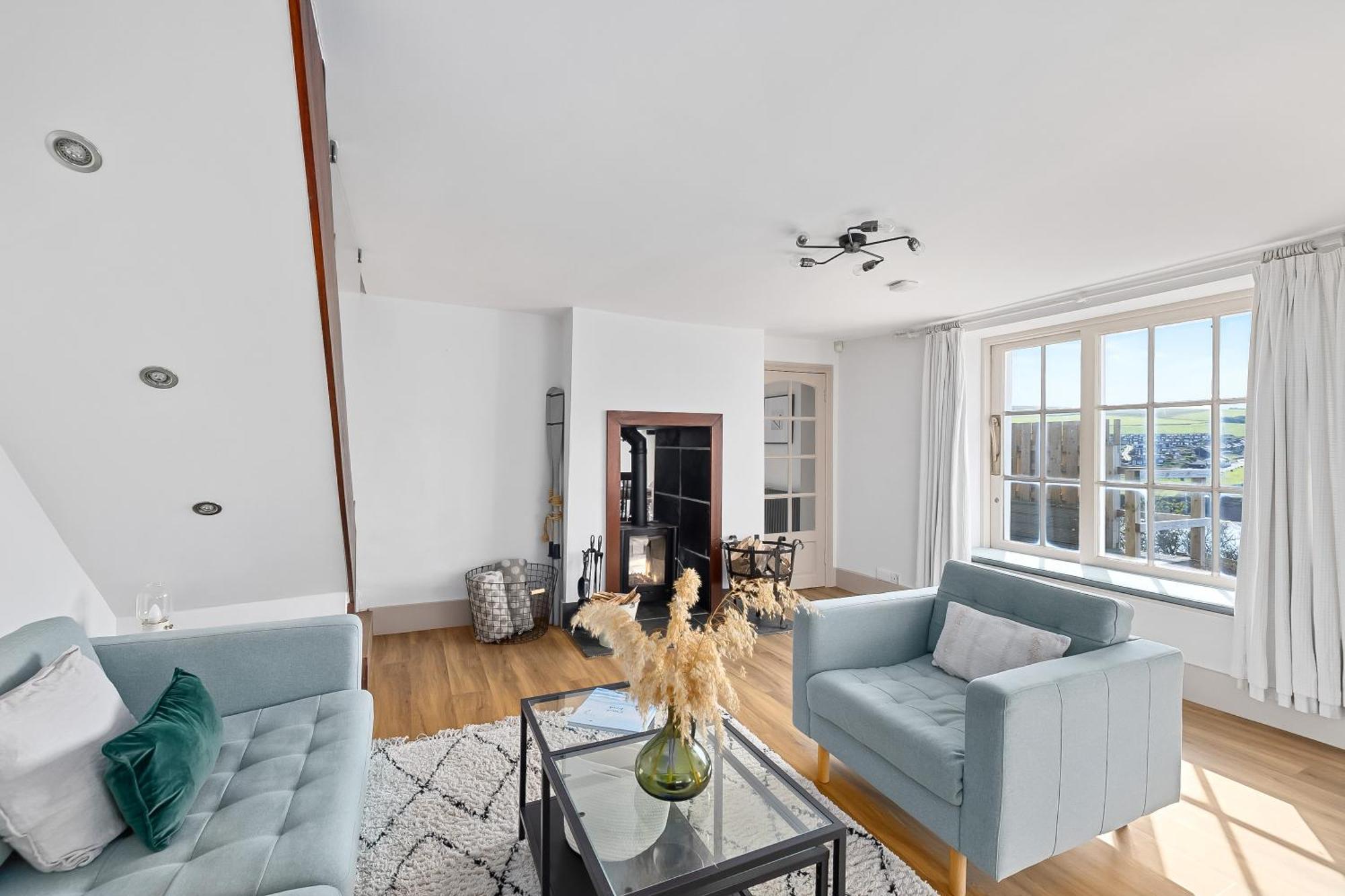 New 2024 Modern Luxury On The In Devon - Free Parking, Pets Welcome, Sleeps 10 Holiday home