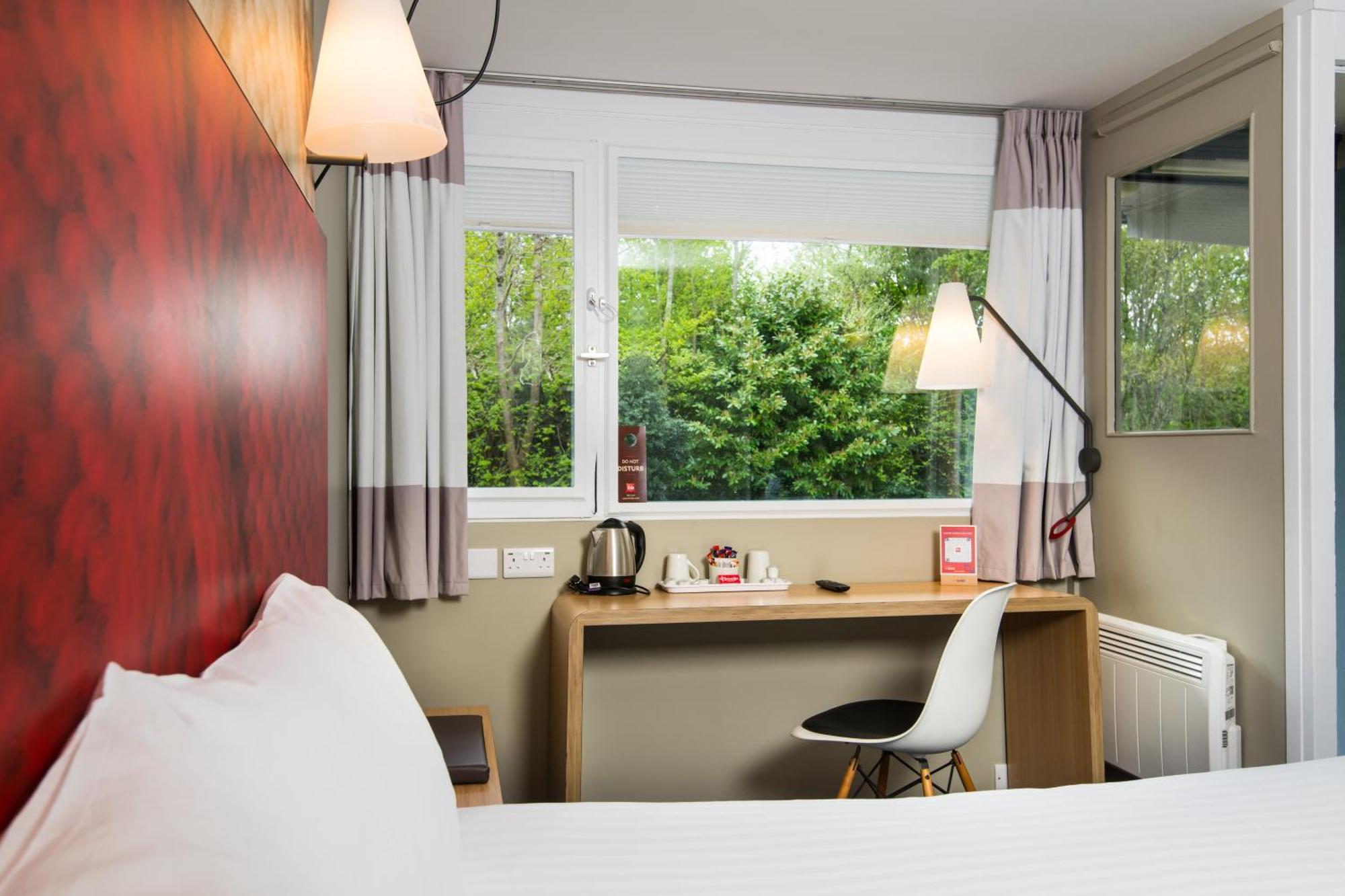 Ibis 3*