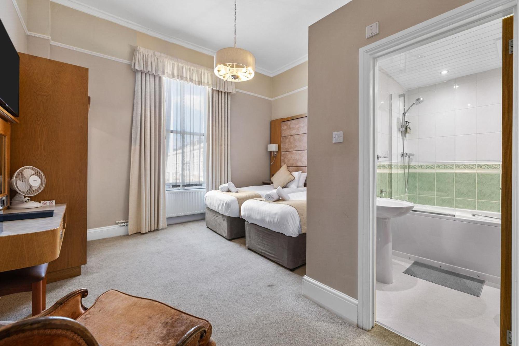 Hotel Invicta Plymouth