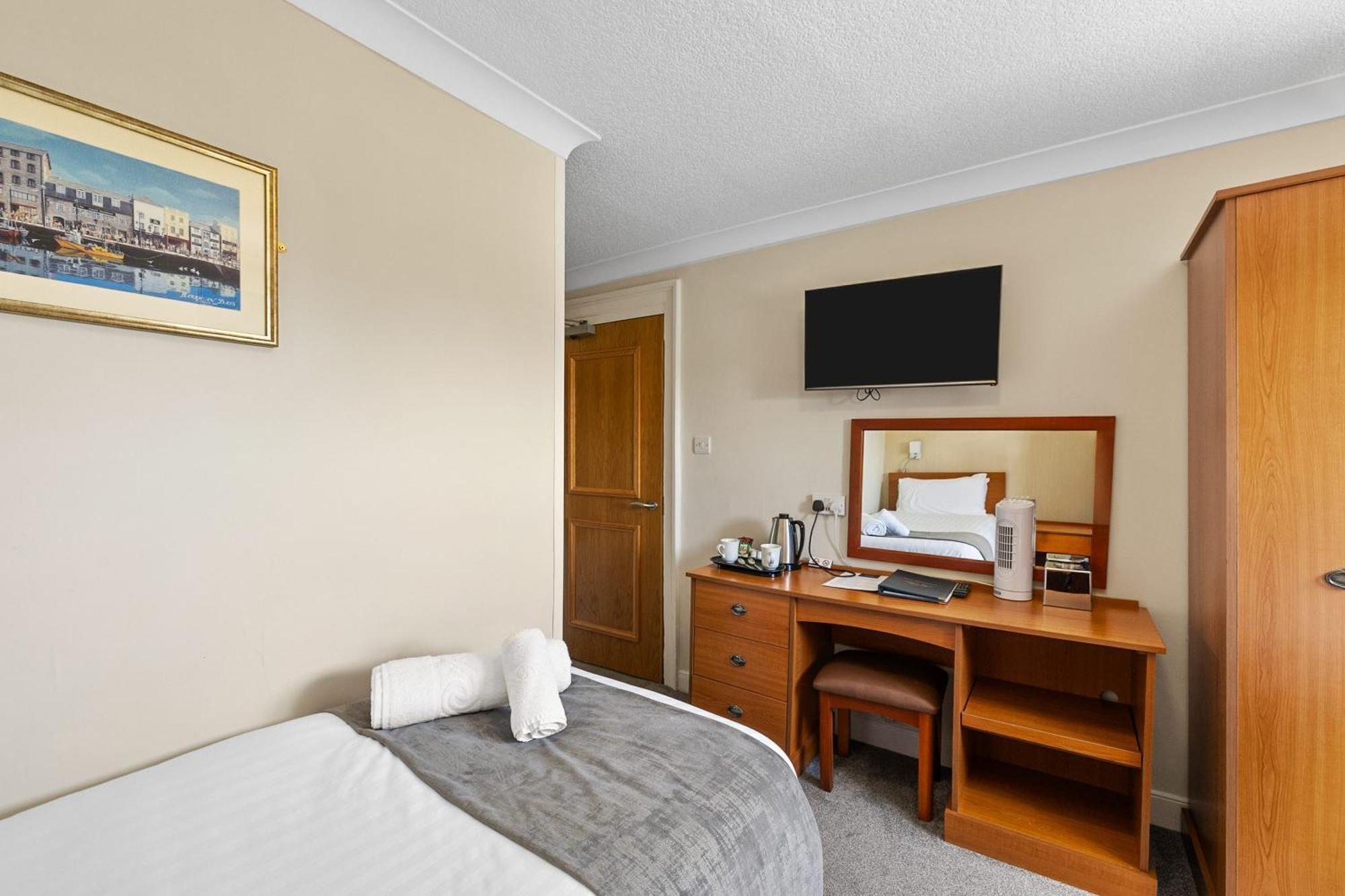 Invicta Hotel