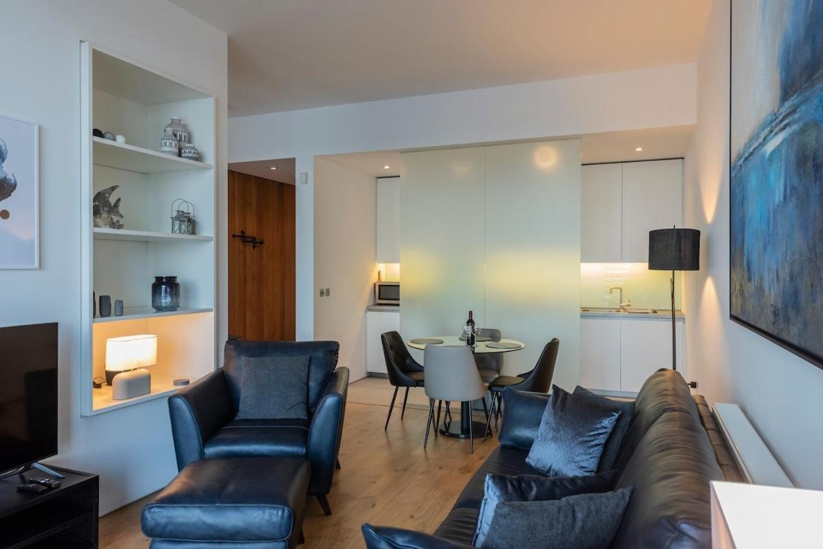 Holiday home Luxurious 1 Bed Rwy *