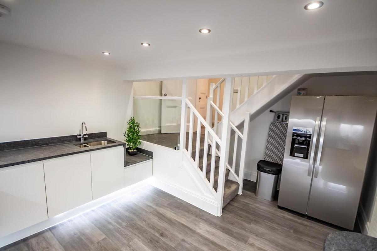 Luxury 4 Bedroom Ground Floor Holiday home