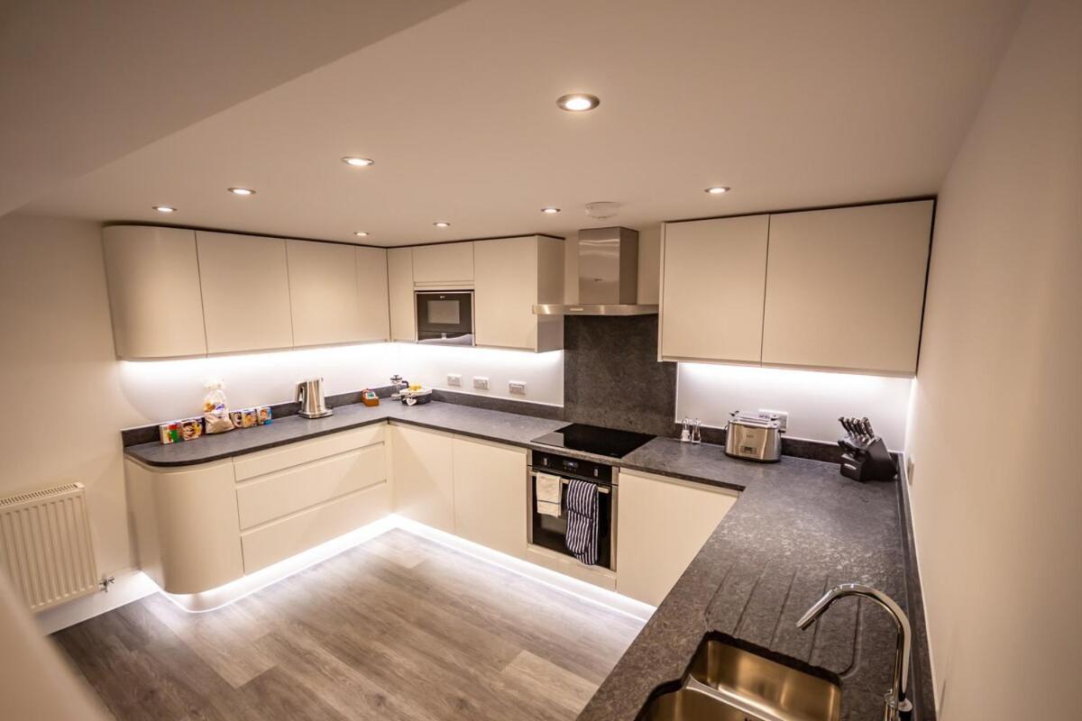 Luxury 4 Bedroom Ground Floor