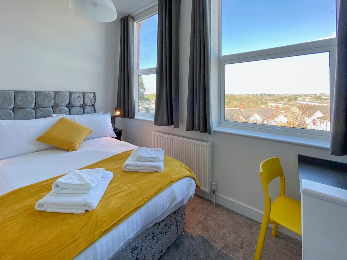 2 Bed Close To Station And Centre Holiday home Plymouth