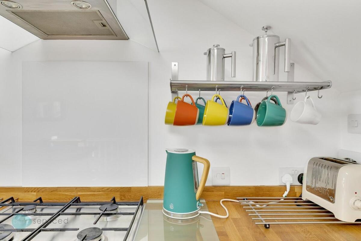 Bantham Mews By Pureserviced 1 Bedroom Luxury Mews * Plymouth