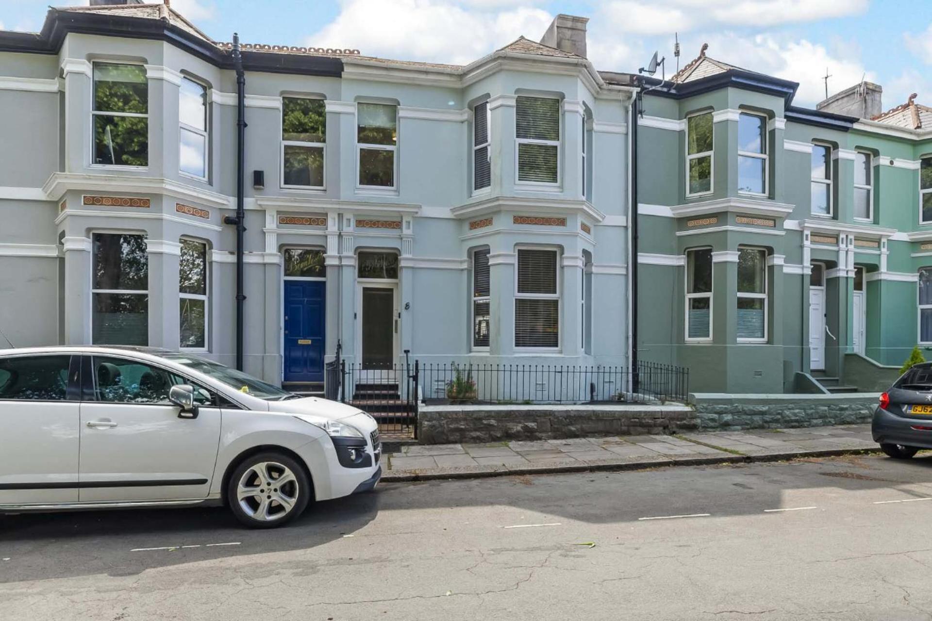 4 Bed Park View House-free Parking - Sleep 8 * Plymouth