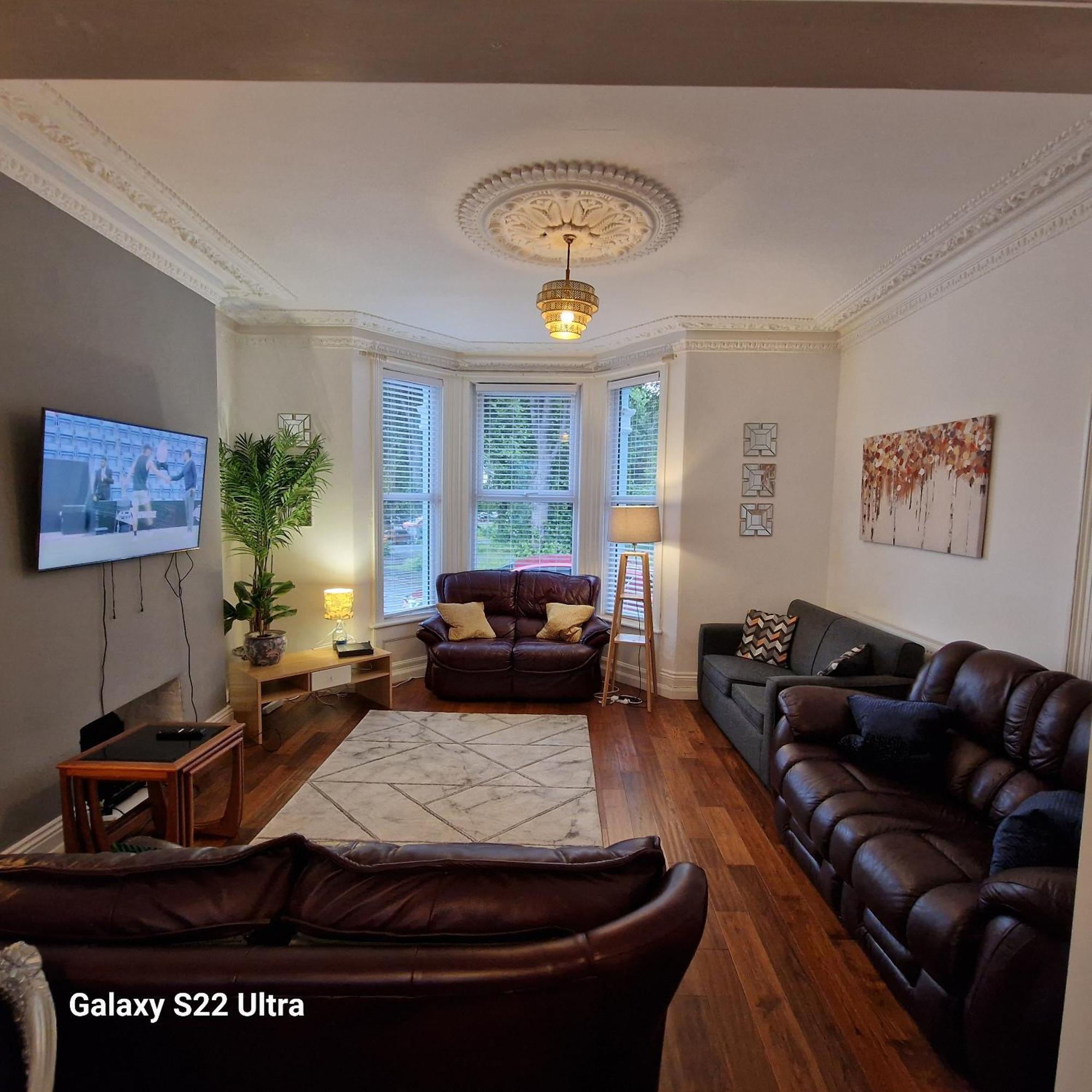 4 Bed Park View House-free Parking - Sleep 8