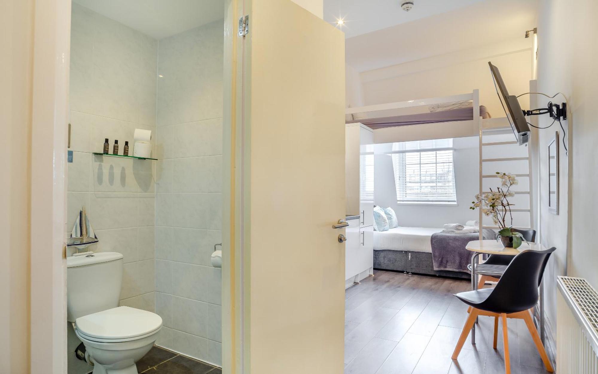 Fox House Studios, Aparthotel Apartment *