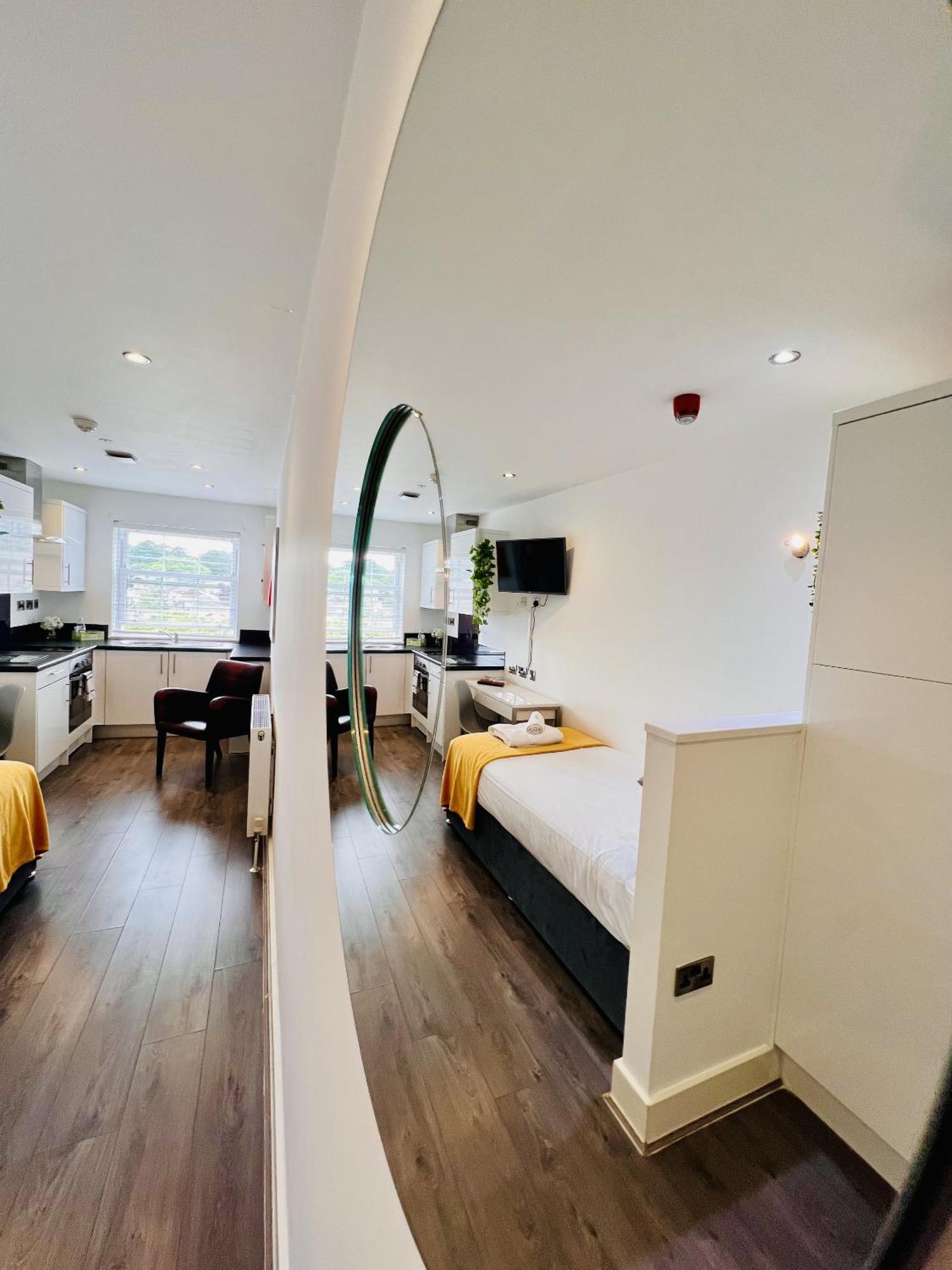 Fox House Studios, Aparthotel Apartment Plymouth