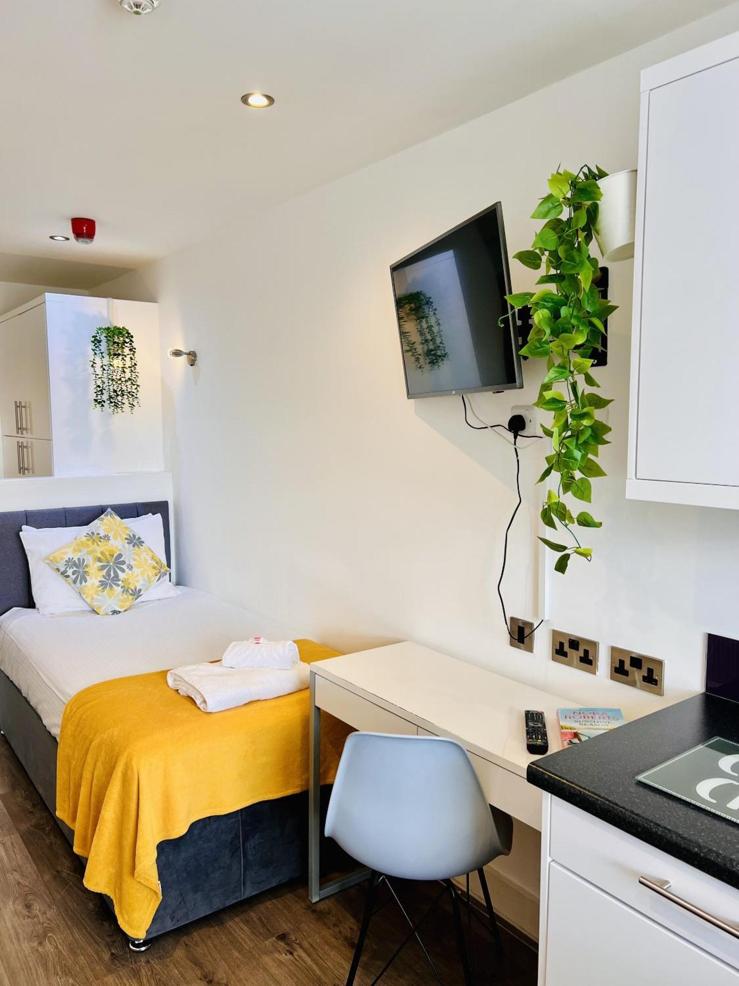 Fox House Studios, Aparthotel Apartment