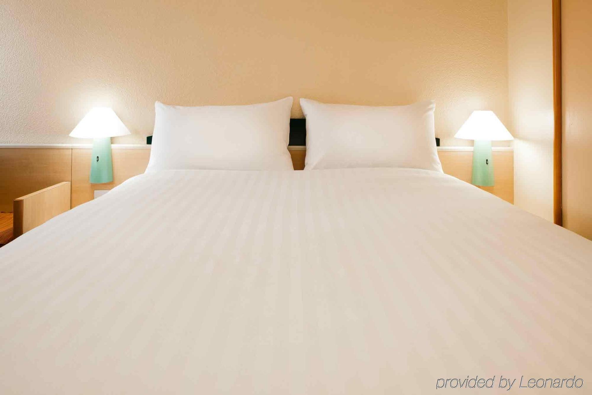 Ibis 3* Plymouth