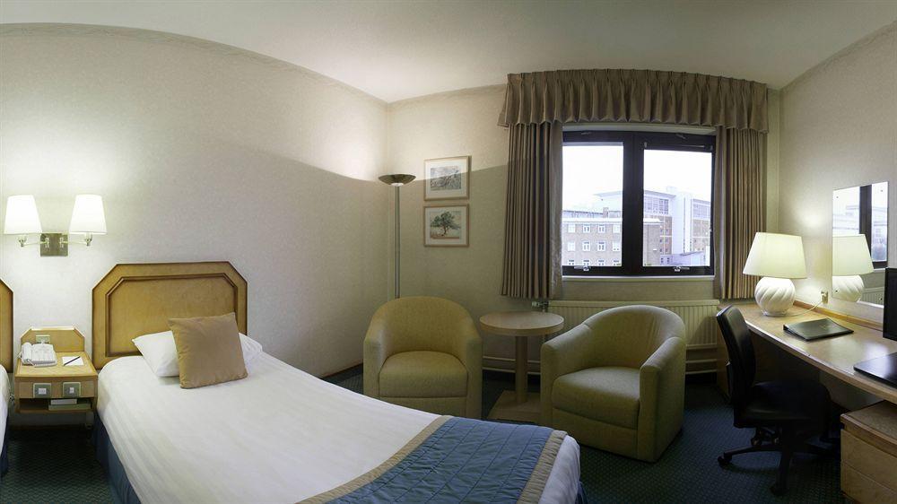 Copthorne Hotel 4*