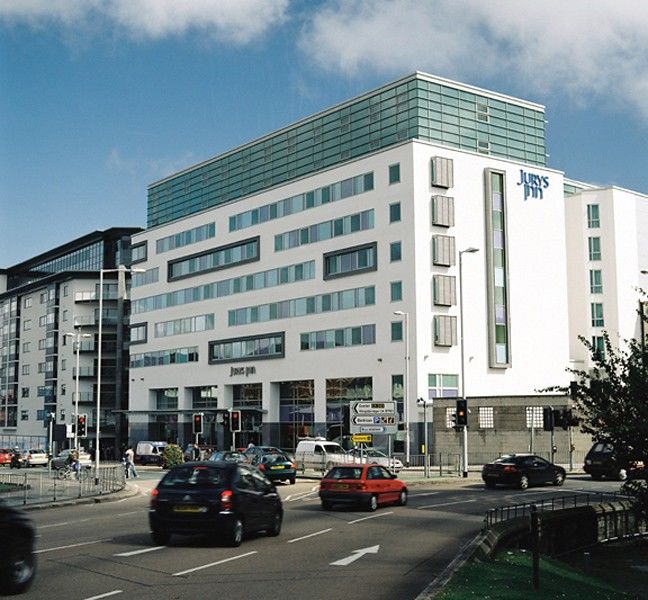 Leonardo Hotel