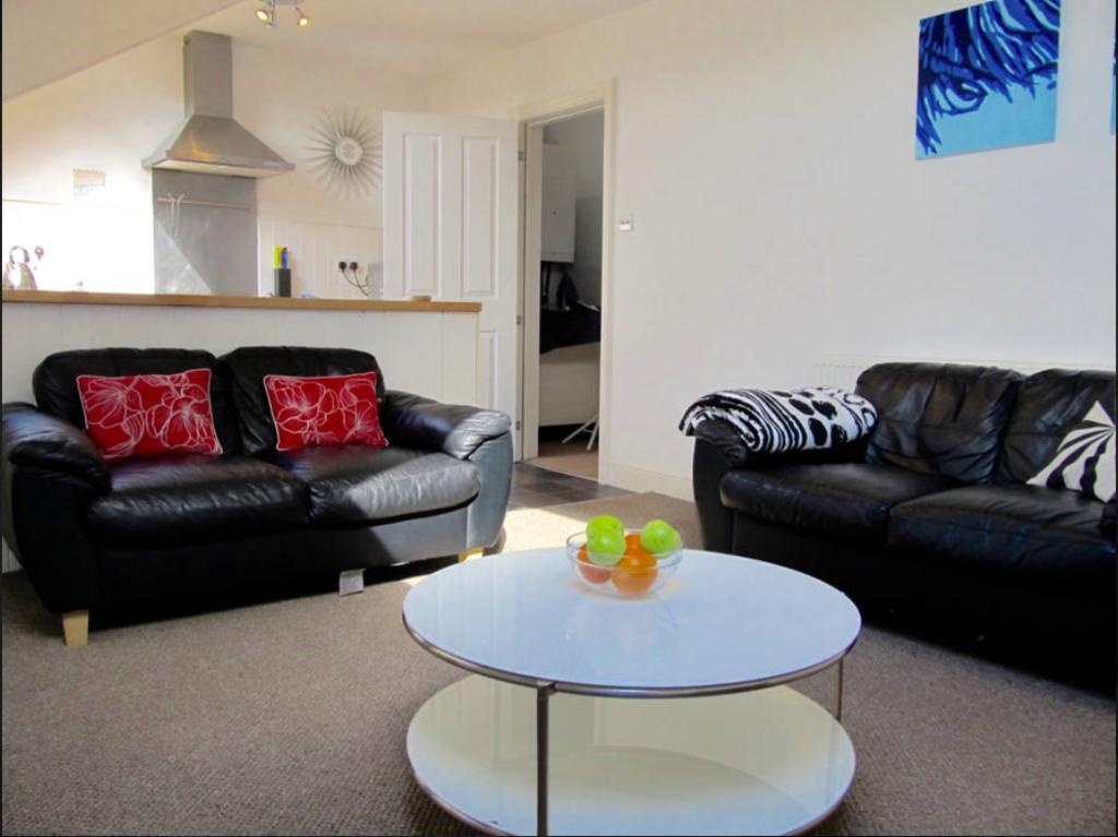 The Hideaway, Victorian Townhouse With Parking Apartment Plymouth
