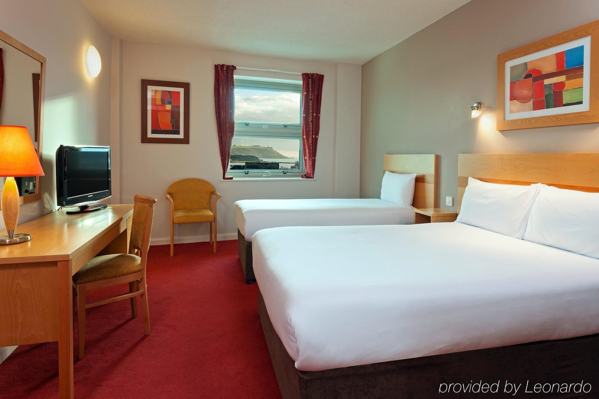 Leonardo 4* Plymouth