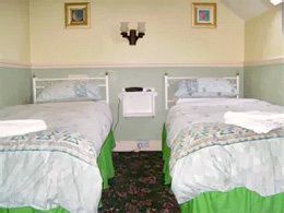 Cassandra 3* Plymouth