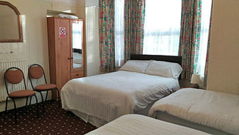 The George 3*