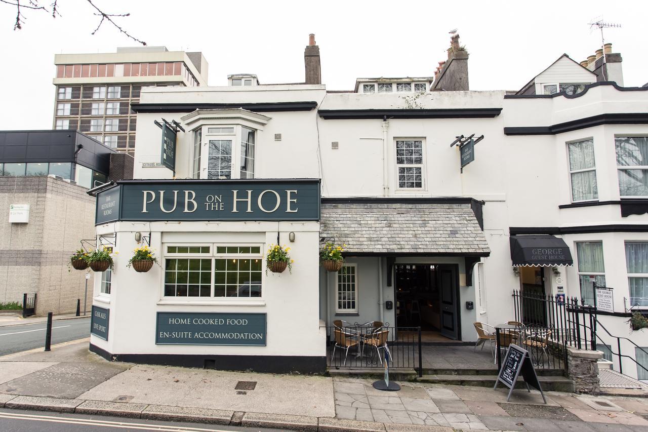 Pub On The