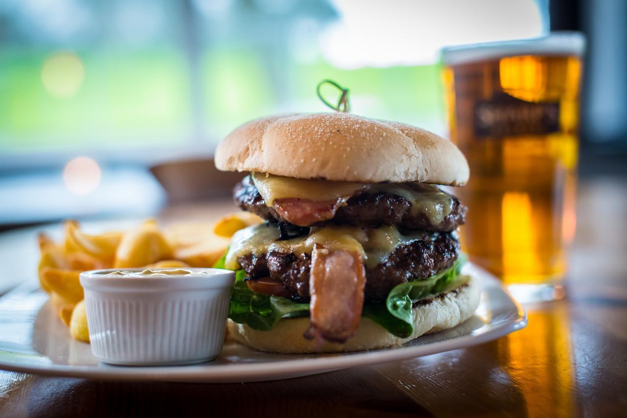 Pub On The