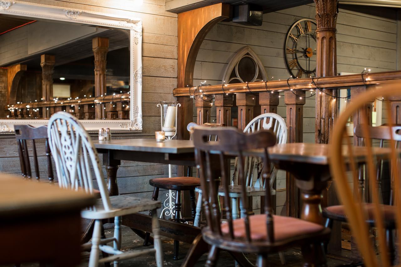 Pensão Pub On The 3*