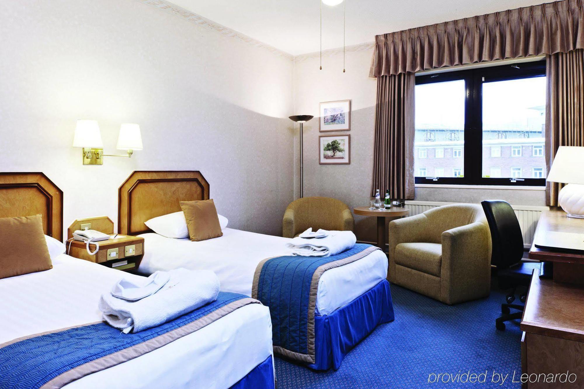 Copthorne Hotel 4*