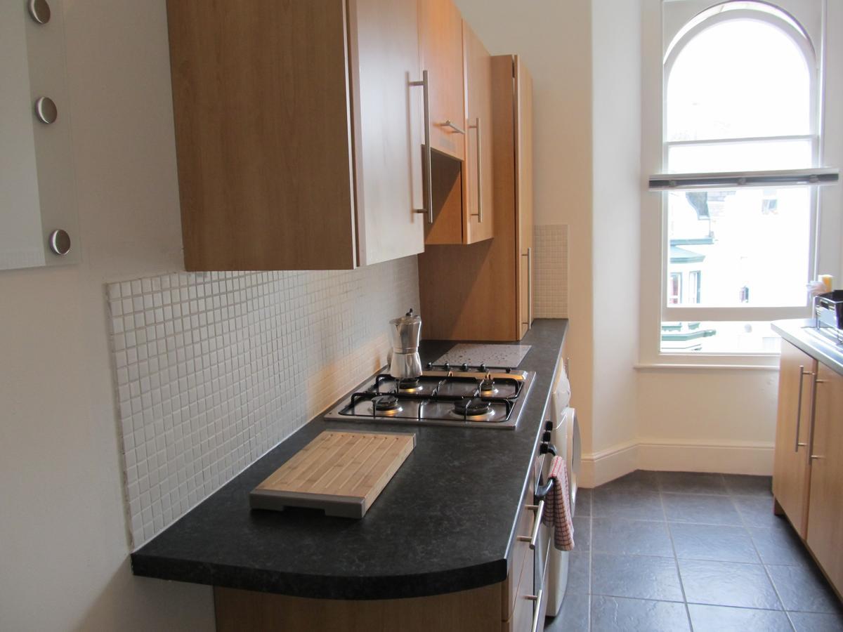 Apartment The Beatnik, Victorian Townhouse With Parking