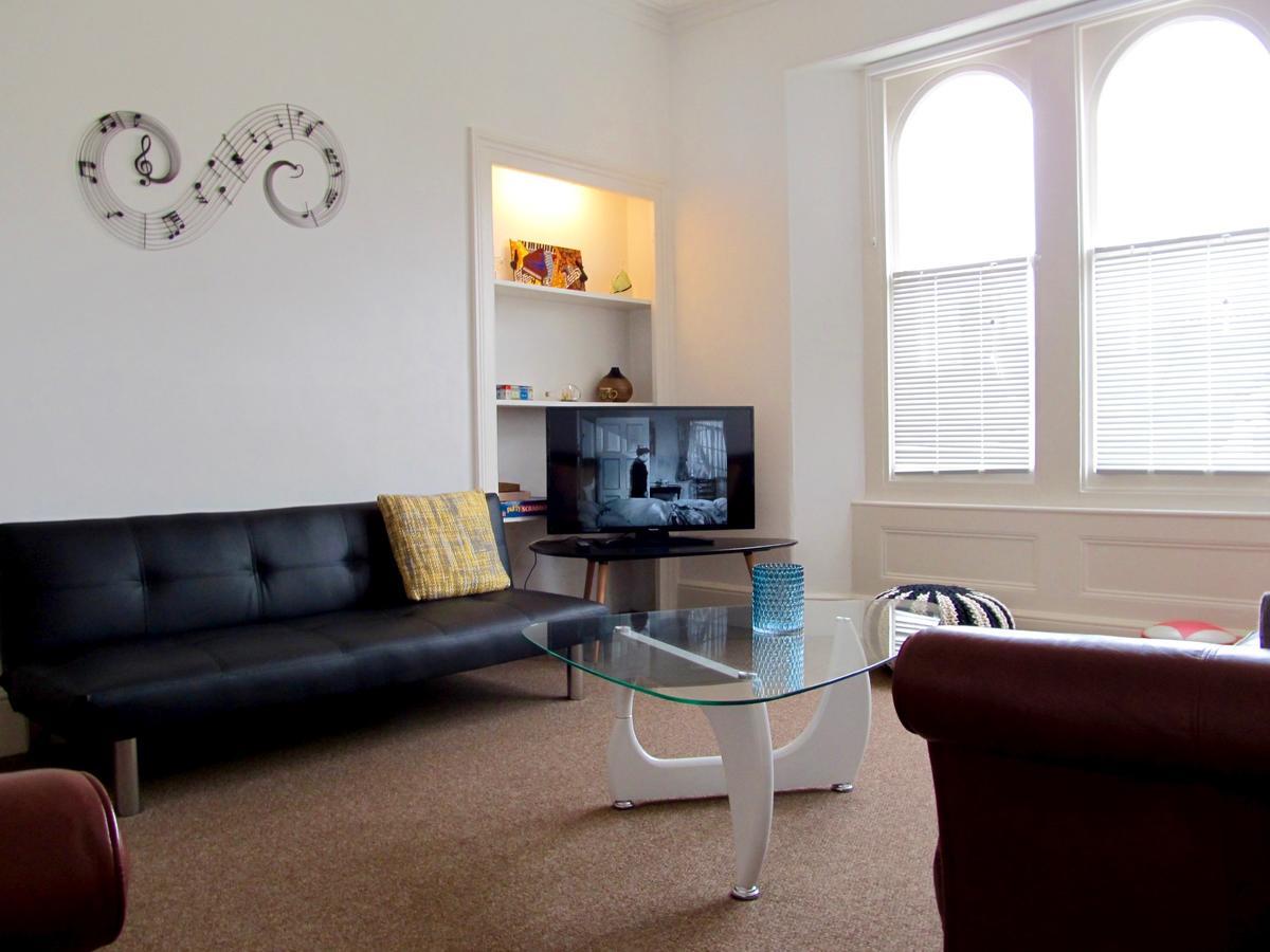 The Beatnik, Victorian Townhouse With Parking Plymouth