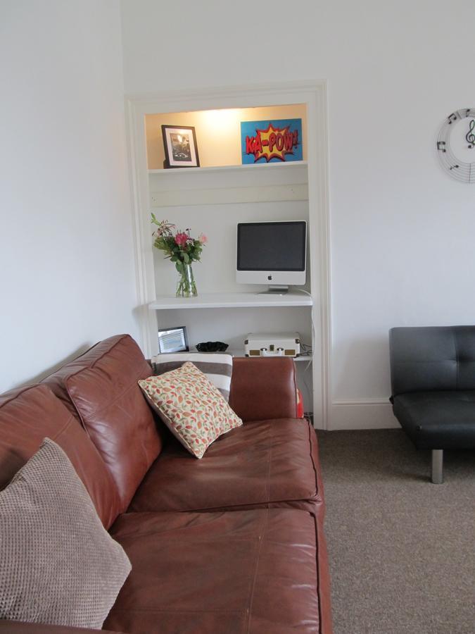 The Beatnik, Victorian Townhouse With Parking Apartment *