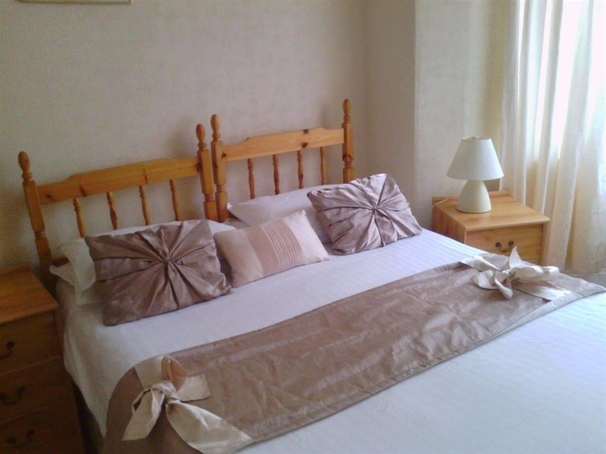 Guest house The Firs Plymouth