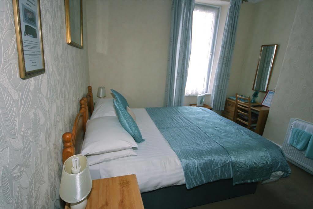 The Firs Guest house Plymouth