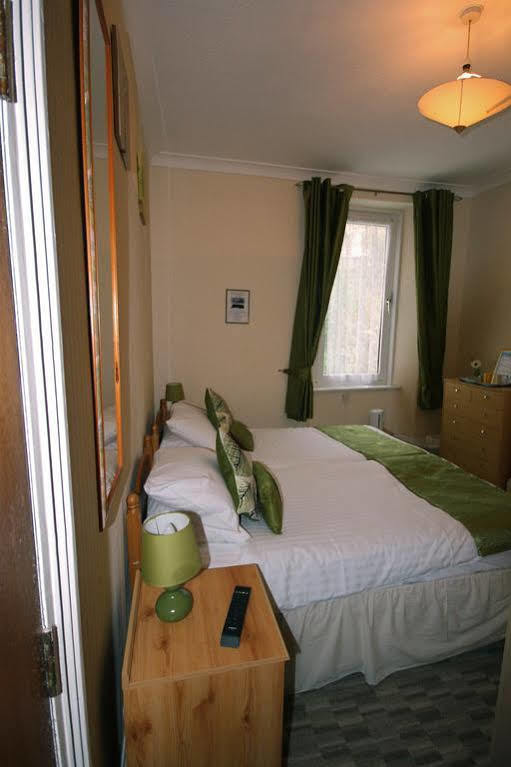Guest house The Firs Plymouth
