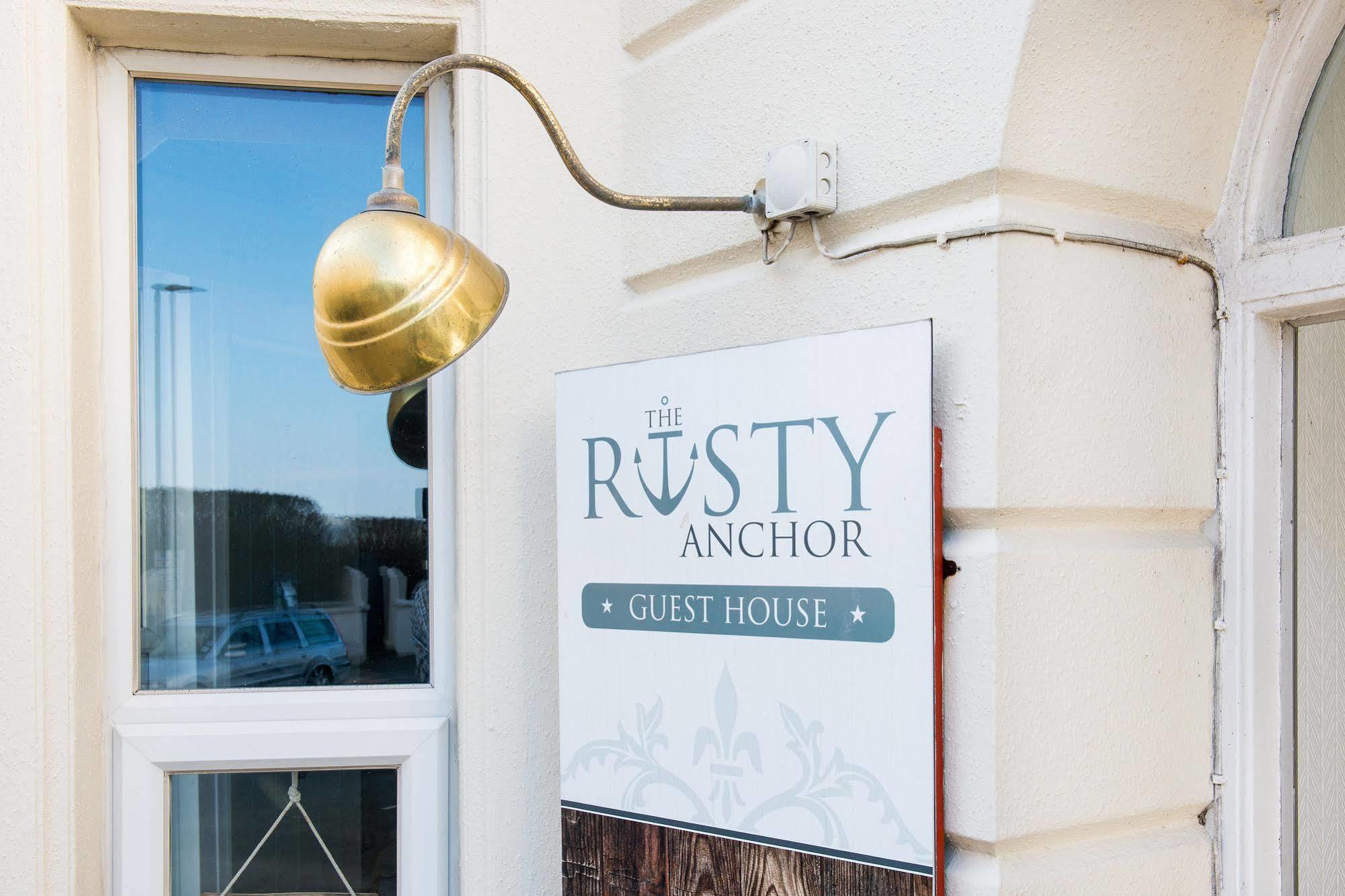 The Rusty Anchor 3*