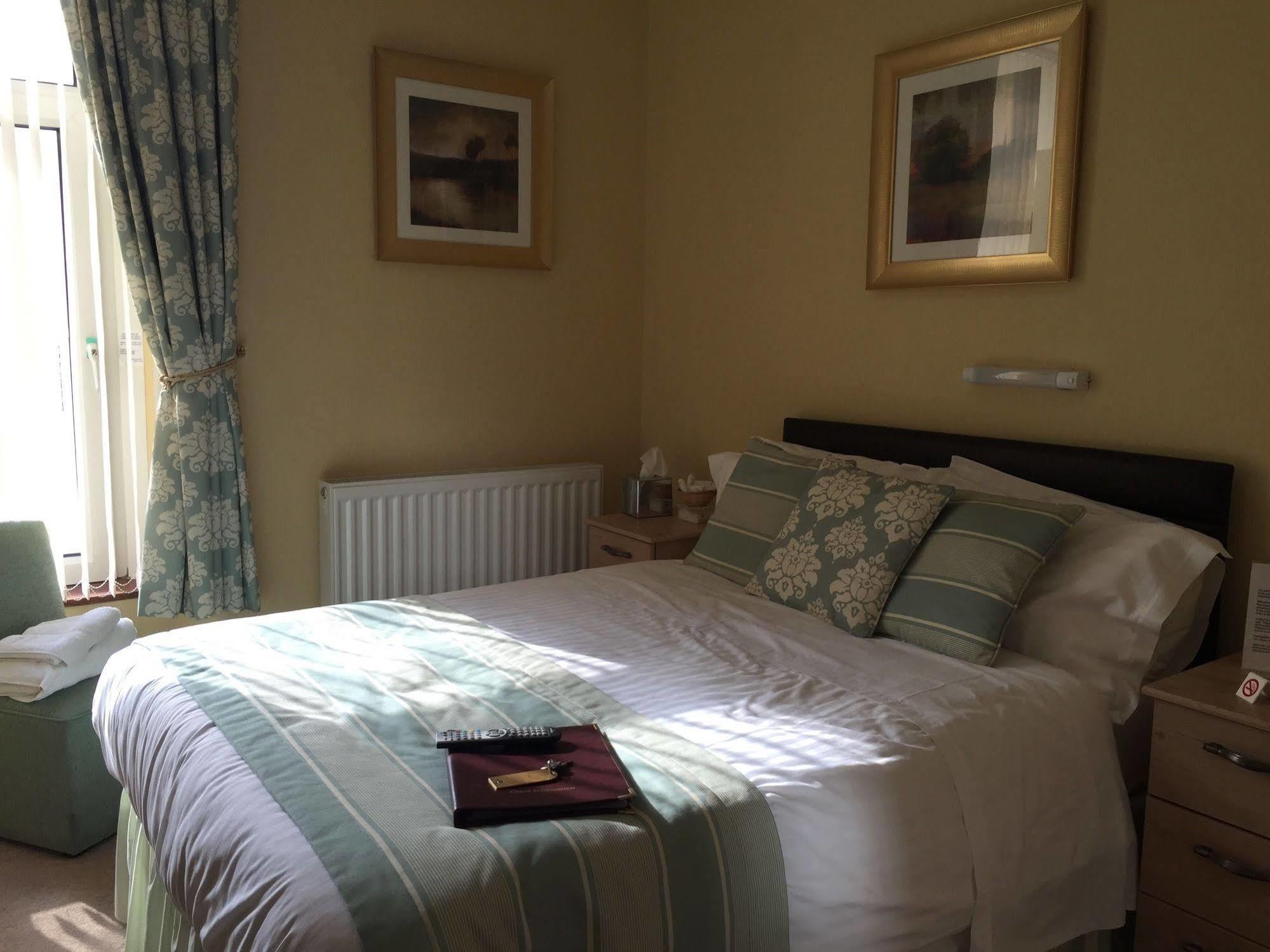 Edgcumbe Guest house Plymouth