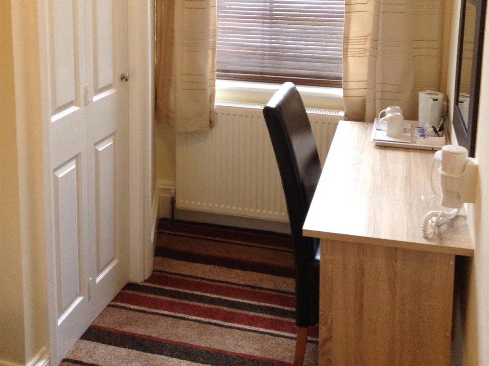 Bed & Breakfast Cassandra 3*