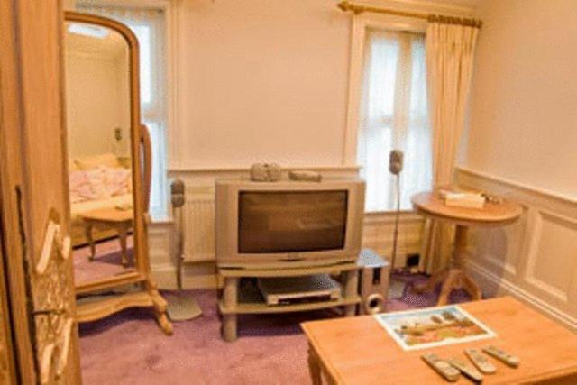 The Astor 3*