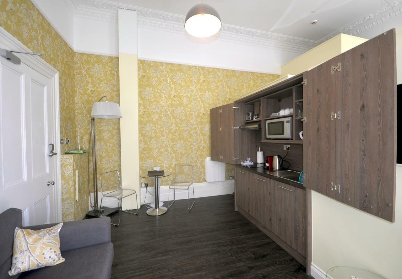 1 Elliot Terrace Aparthotel Plymouth
