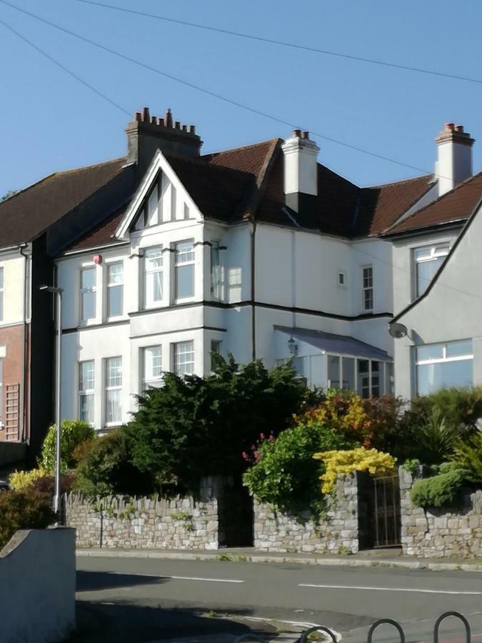 Bellavista * Plymouth