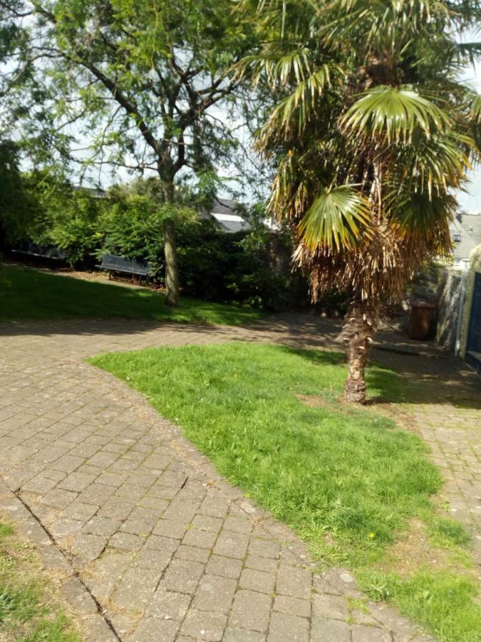 Island Since 1835 Barbican, Free Limited Parking, Dogs Friendly , Perfect For Ferry Terminal Guest house 2*
